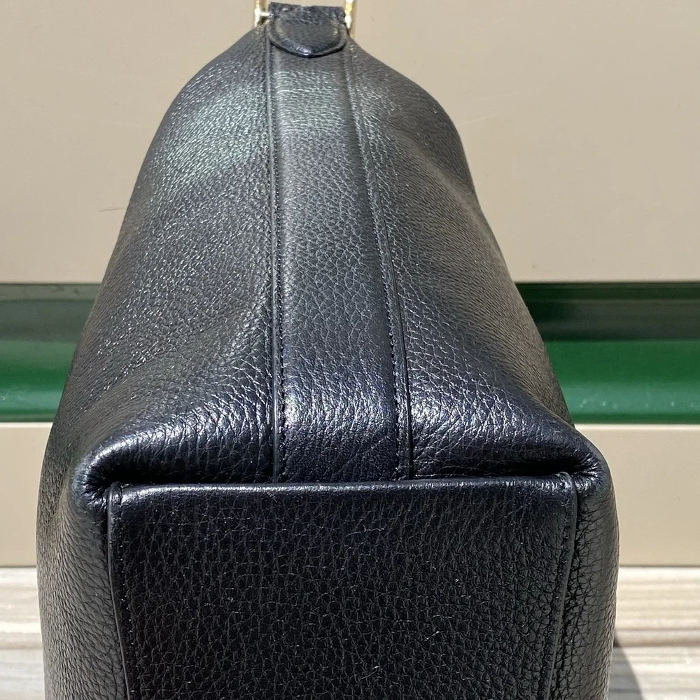 Coach Val Duffle C2818 Black Pebble Leather Shoulder Crossbody Bag